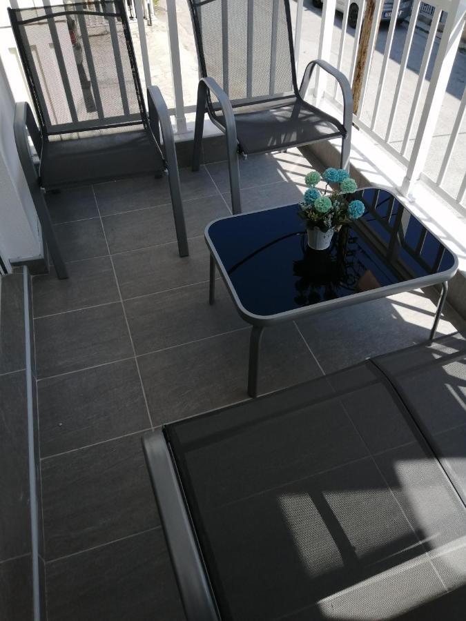Totani Lux Apartment Peraia  Bagian luar foto